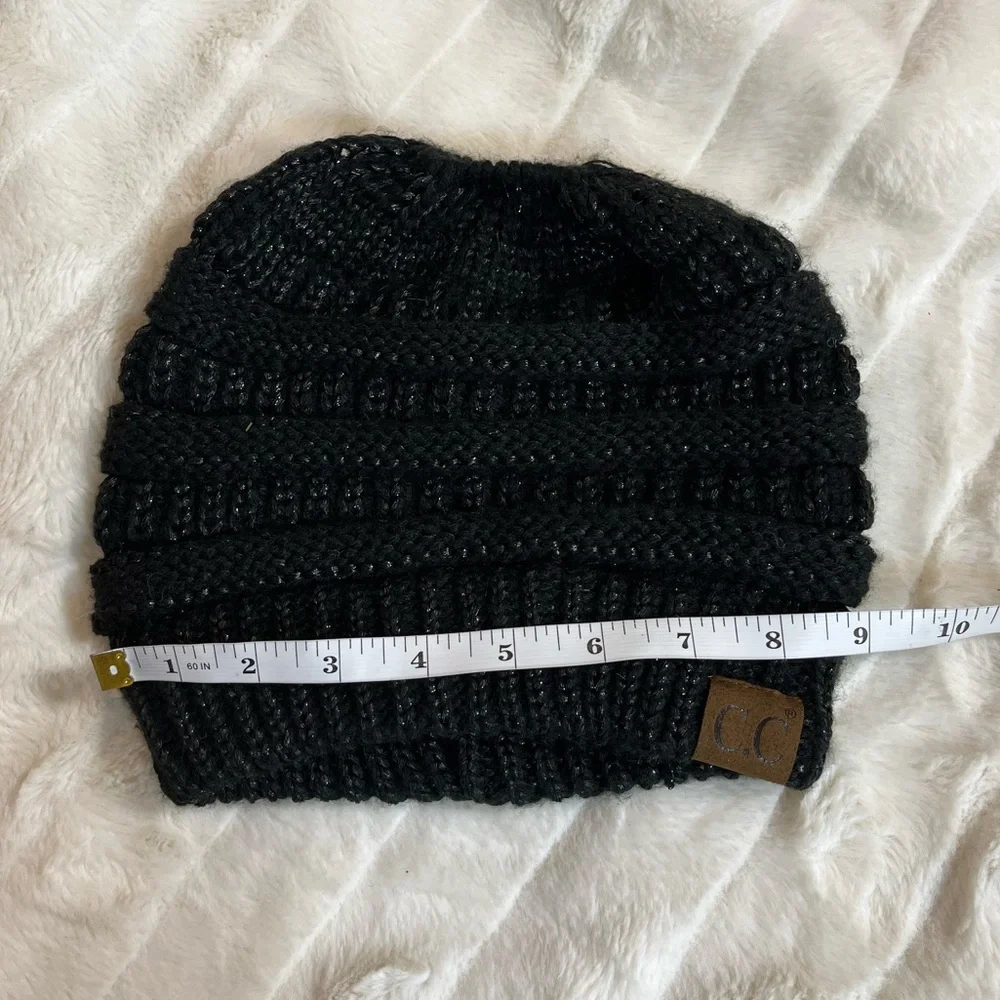 C.C Womens Black Silver Knit Ponytail Beanie Hiking Outdoor Fall Winter OS City